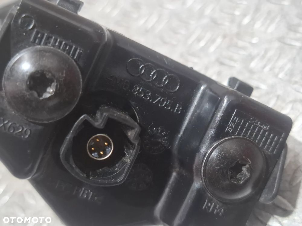 Kamera 360 stopni w grill przód Audi Q7 2019 rok nr 4M0853795B - 3