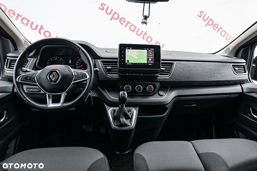 Renault Trafic - 13