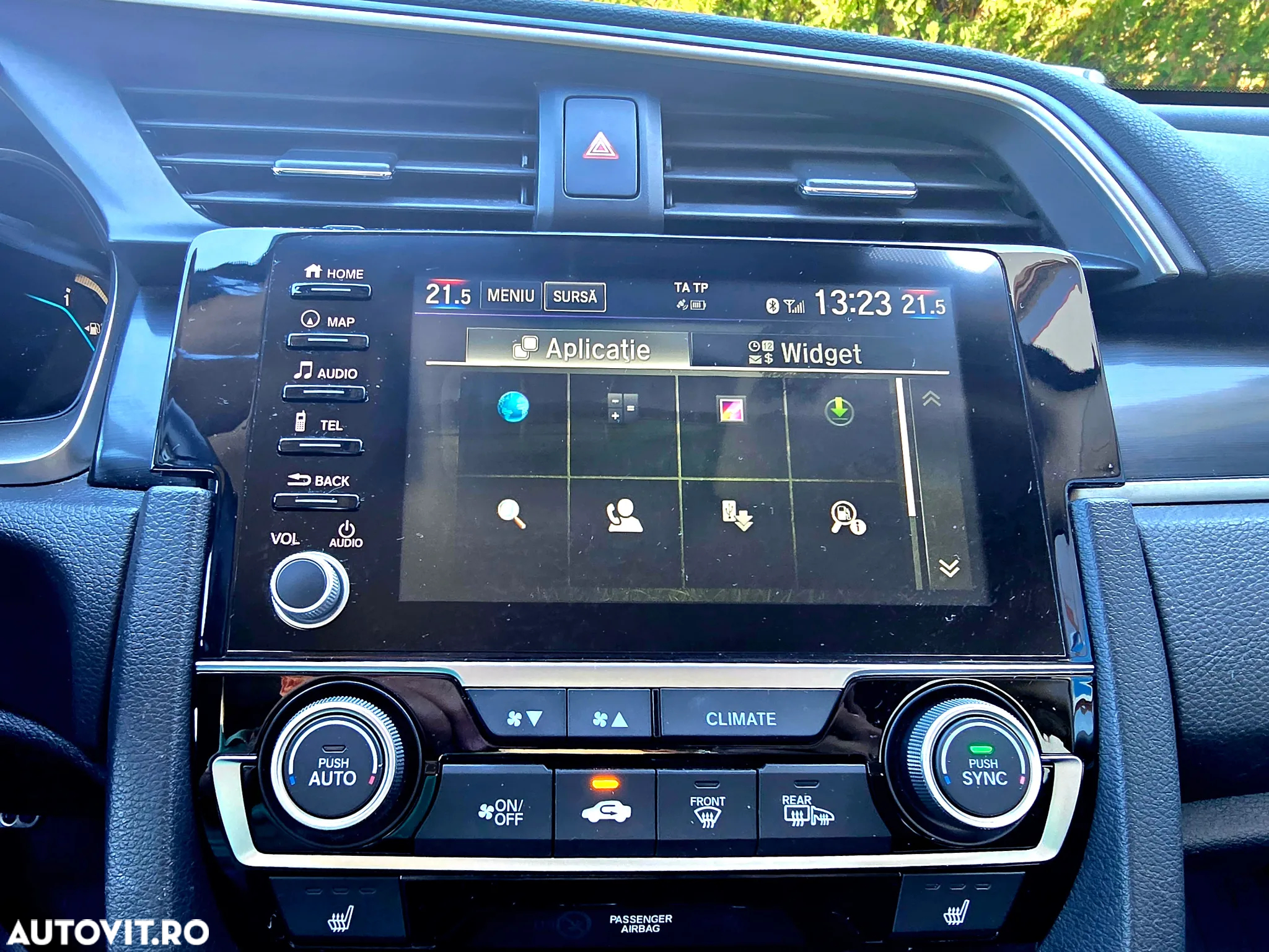 Honda Civic Sedan 1.5 VTEC Turbo Elegance Navi - 17