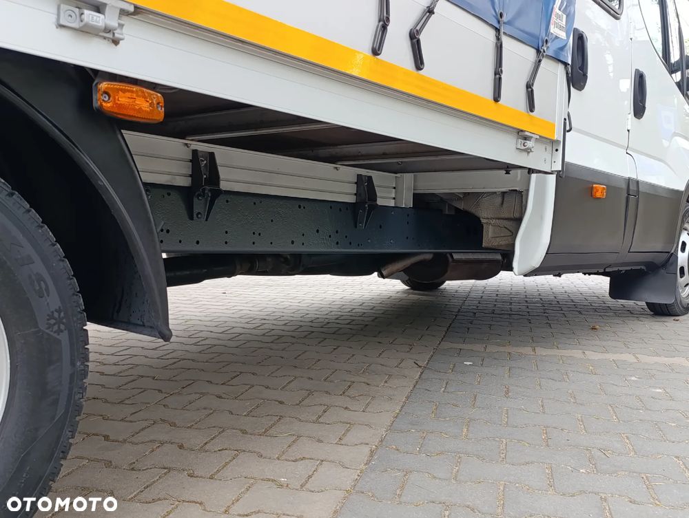 Iveco DAILY - 8