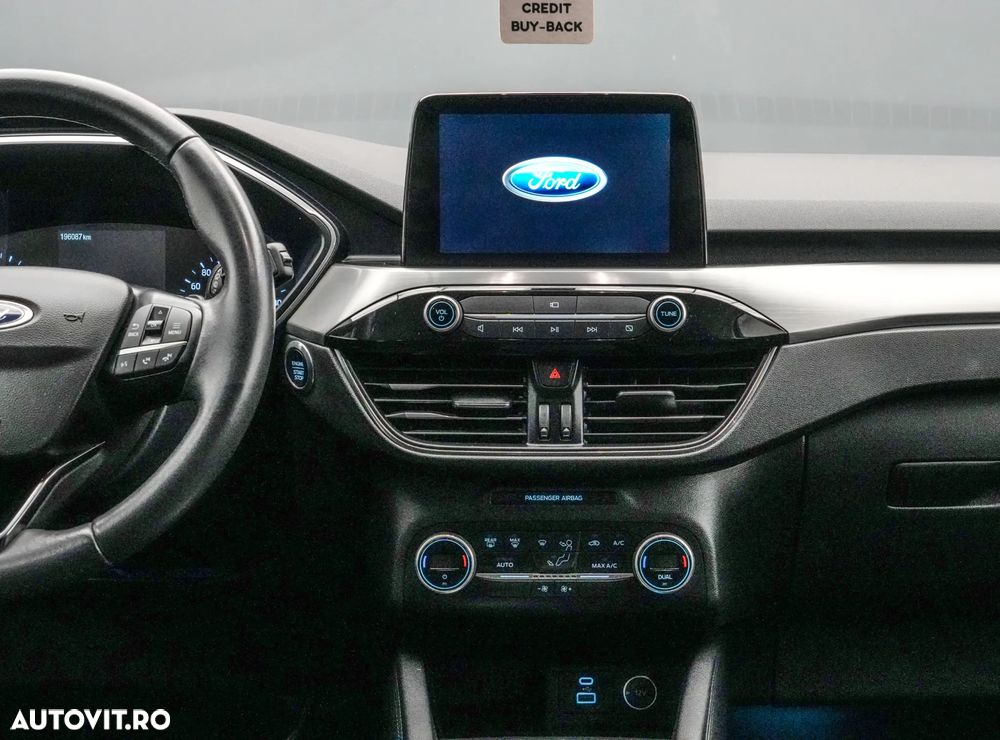 Ford Kuga 1.5 EcoBlue A8 FWD Titanium - 18