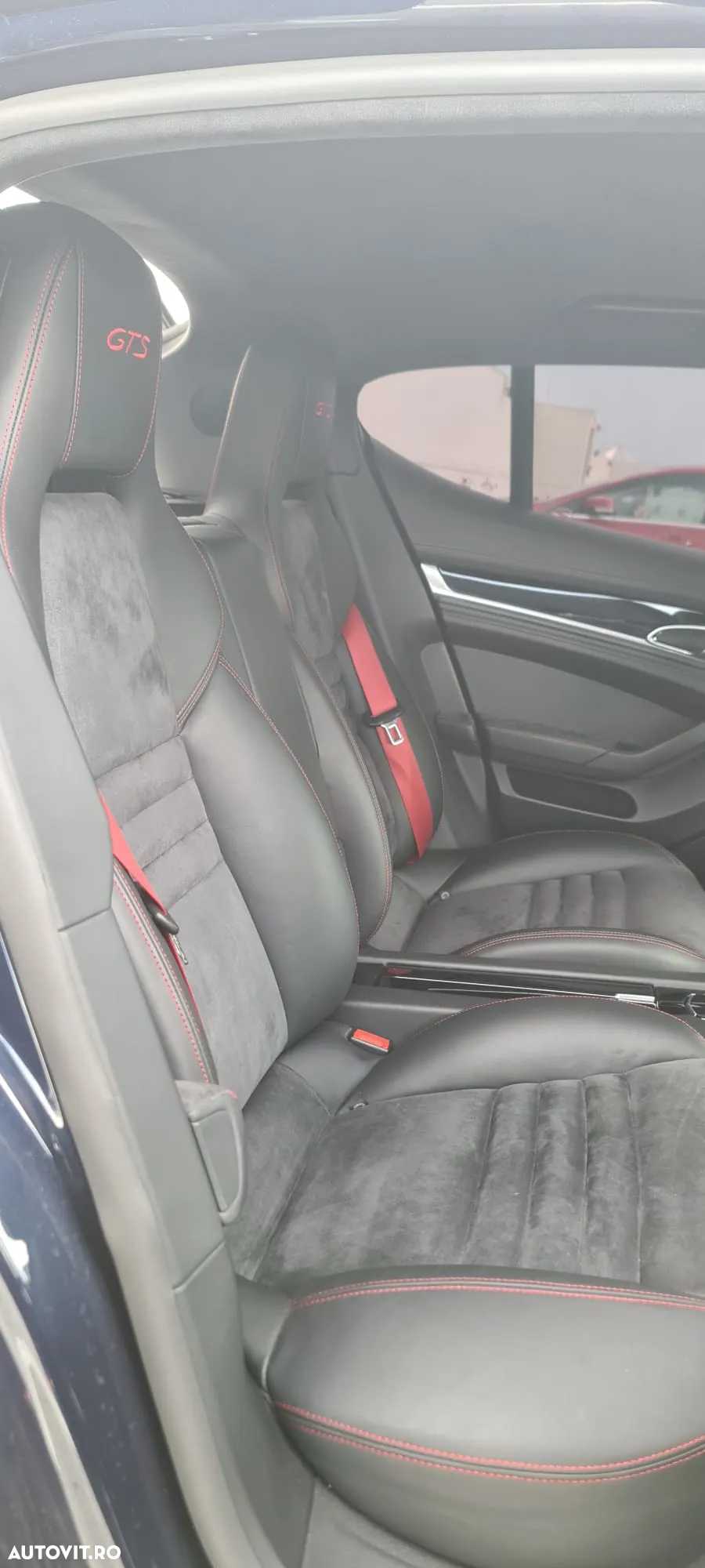 Porsche Panamera GTS PDK - 20