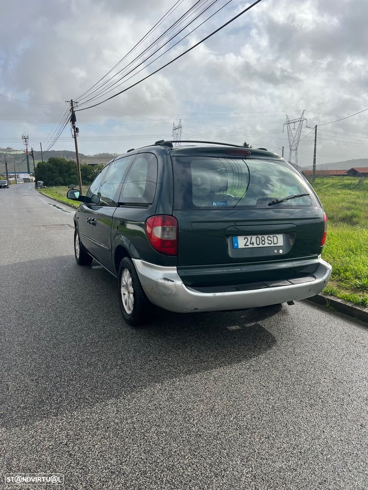 Chrysler Voyager 2.5 CRD LX - 6