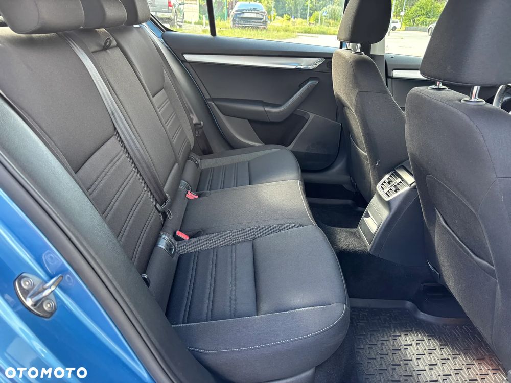 Skoda Octavia 1.6 TDI Ambition - 7