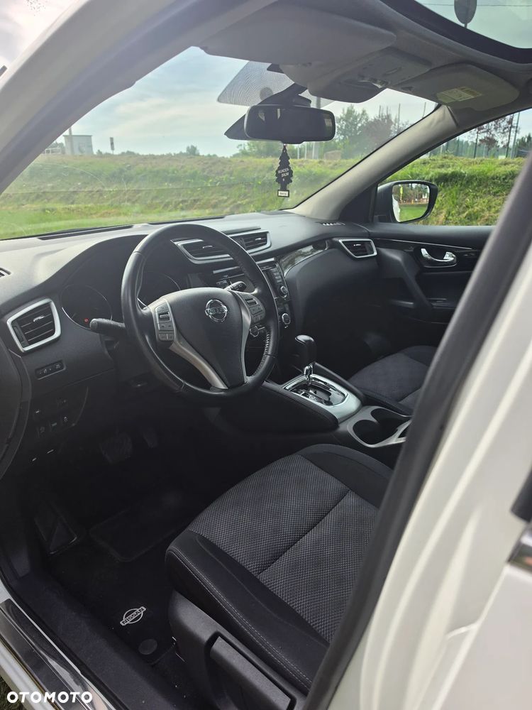 Nissan Qashqai 1.2 DIG-T Acenta Xtronic - 5
