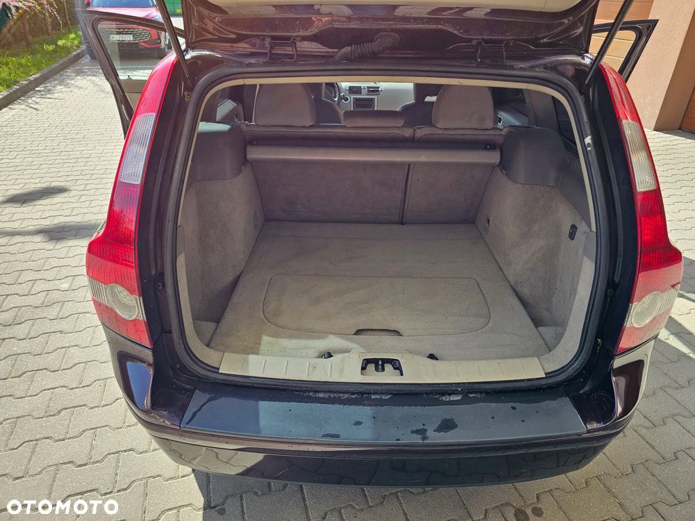 Volvo V50 T5 Summum - 12