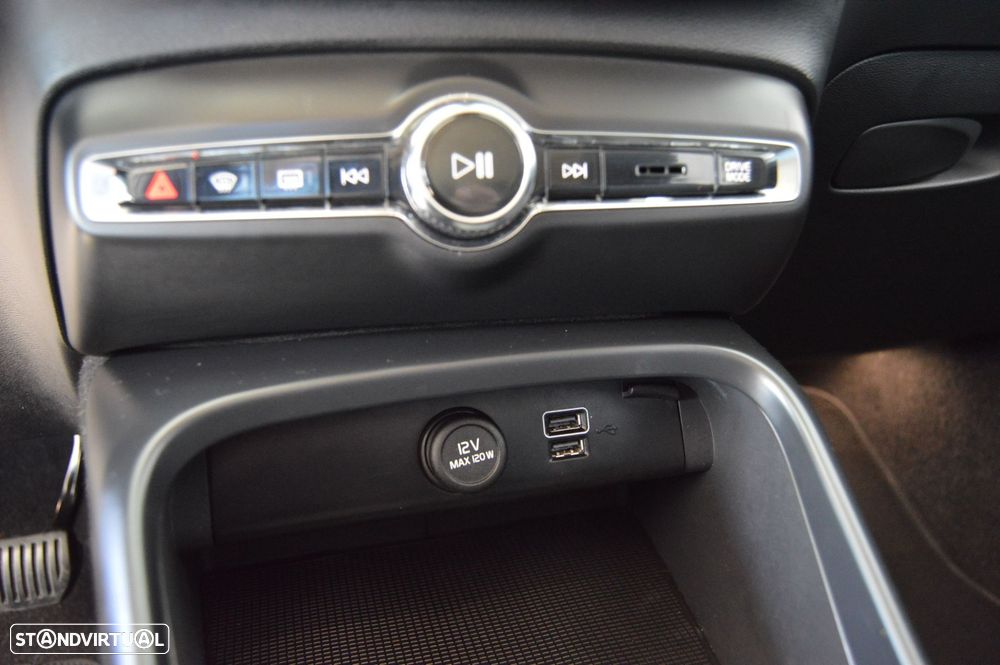 Volvo XC 40 1.5 T4 PHEV Inscription Expression - 27