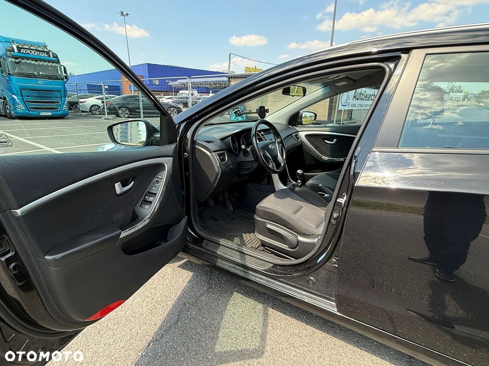 Hyundai i30 1.6 CRDi Classic - 10