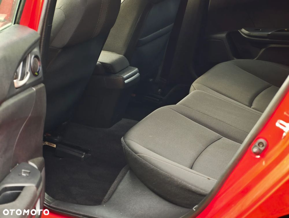 Honda Civic 1.0 i-VTEC Turbo Comfort Sport Line - 23