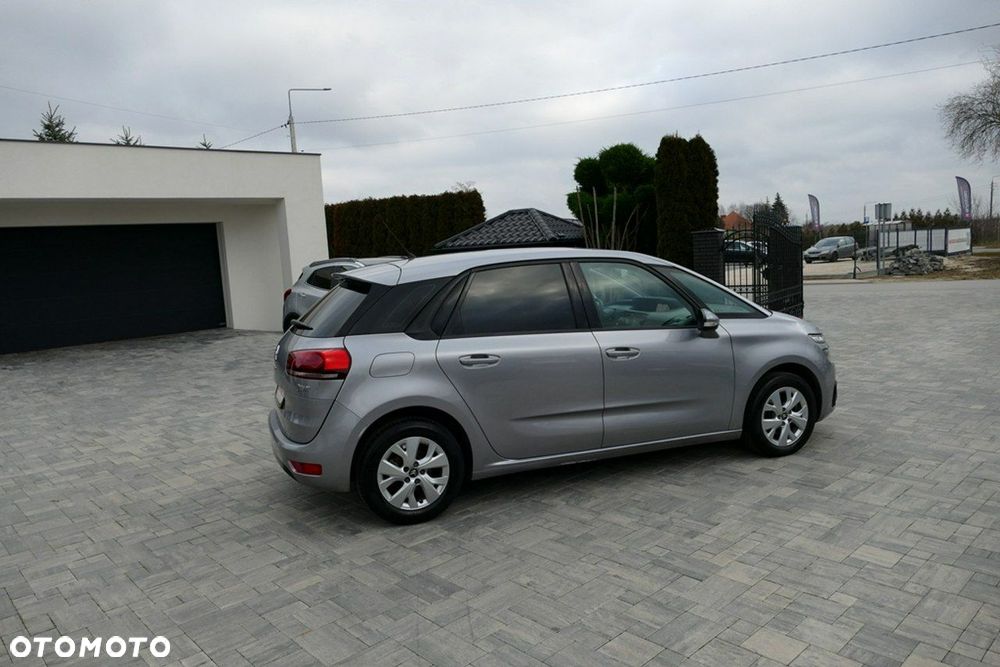 Citroën C4 Picasso PureTech 130 Stop&Start SELECTION - 17