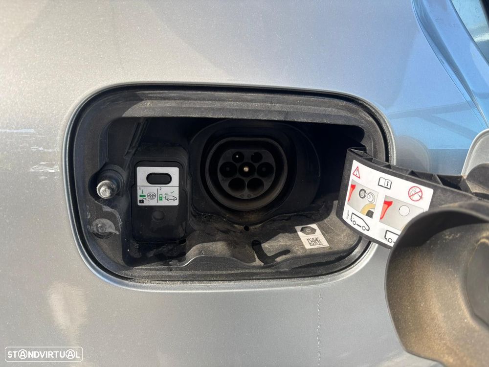 Renault Mégane 1.6 Plug-In Intens - 10