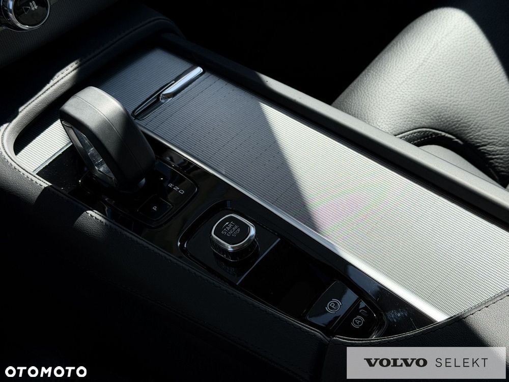 Volvo XC 90 - 24