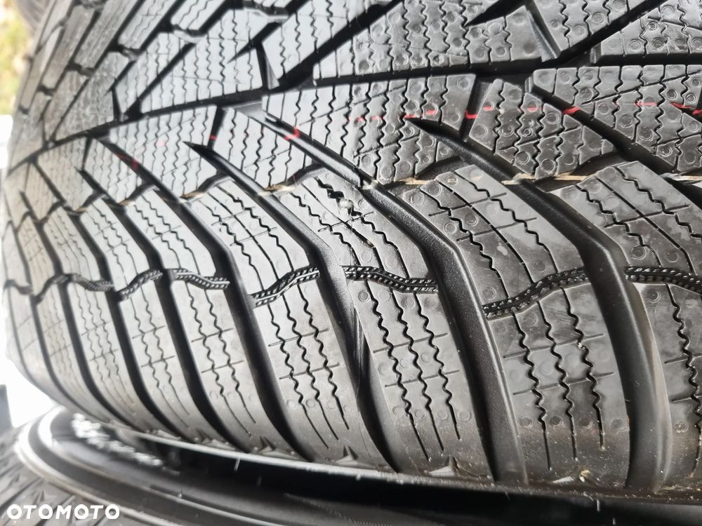 Opony Kumho WinterCraft WP52+ 235/60R18 107V 2025r,4X8mm jak nowe - 6