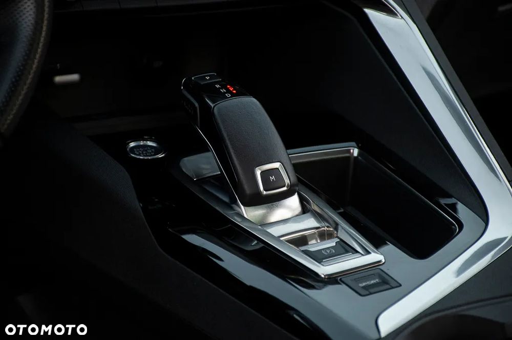 Peugeot 3008 2.0 BlueHDi GT S&S EAT8 - 35