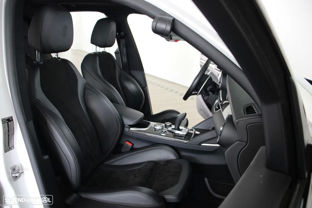 Alfa Romeo Stelvio 2.9 T Quadrifoglio AT8 Q4 - 14