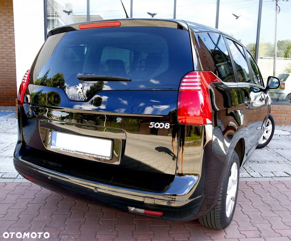 Peugeot 5008 1.6 BlueHDi Style 7os - 27