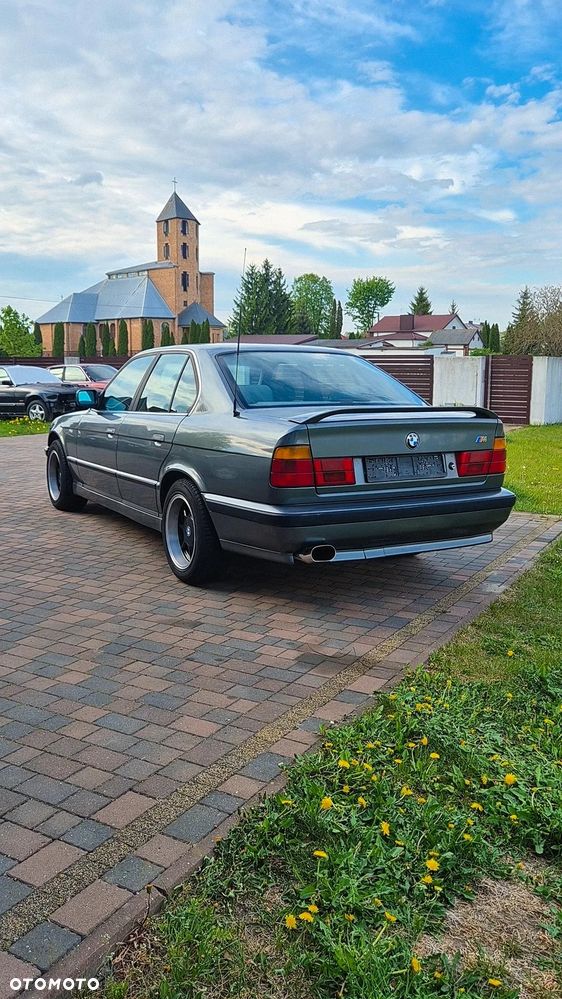 BMW Seria 5 - 16