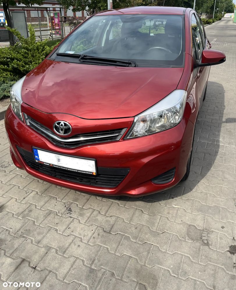 Toyota Yaris - 1