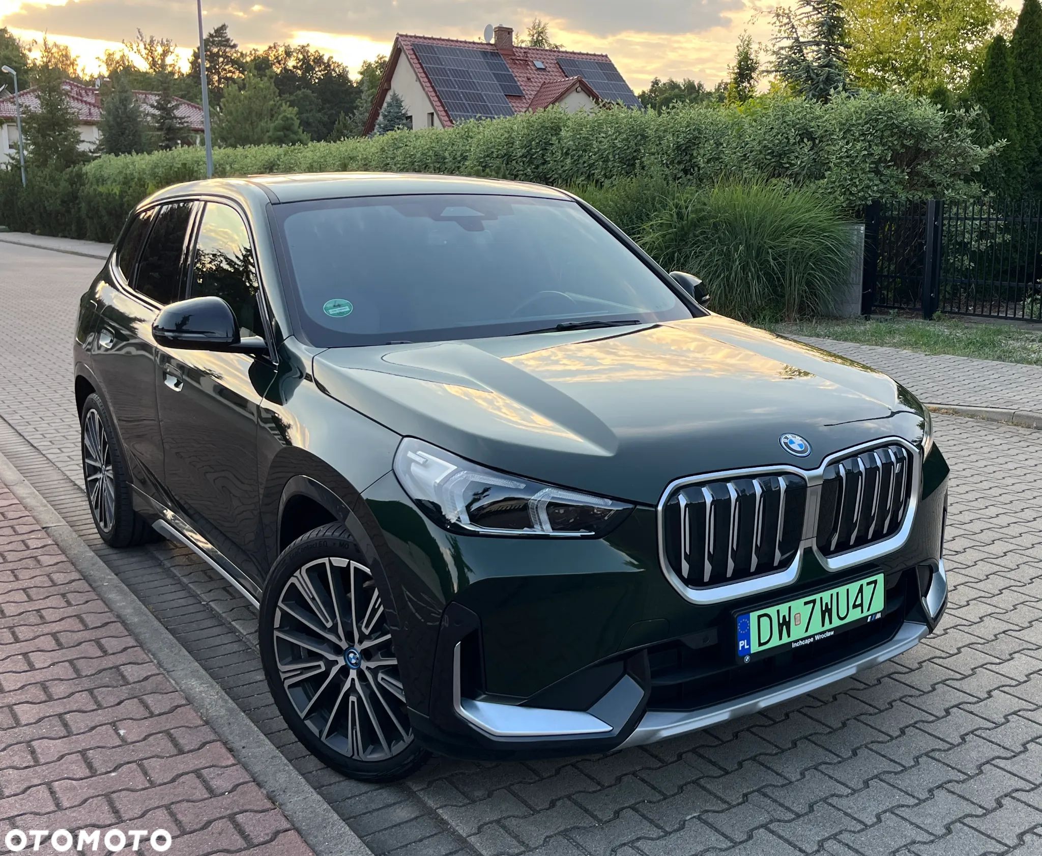 BMW iX1 xDrive30 66.5kWh xLine - 1
