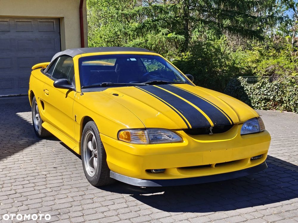 Ford Mustang - 14