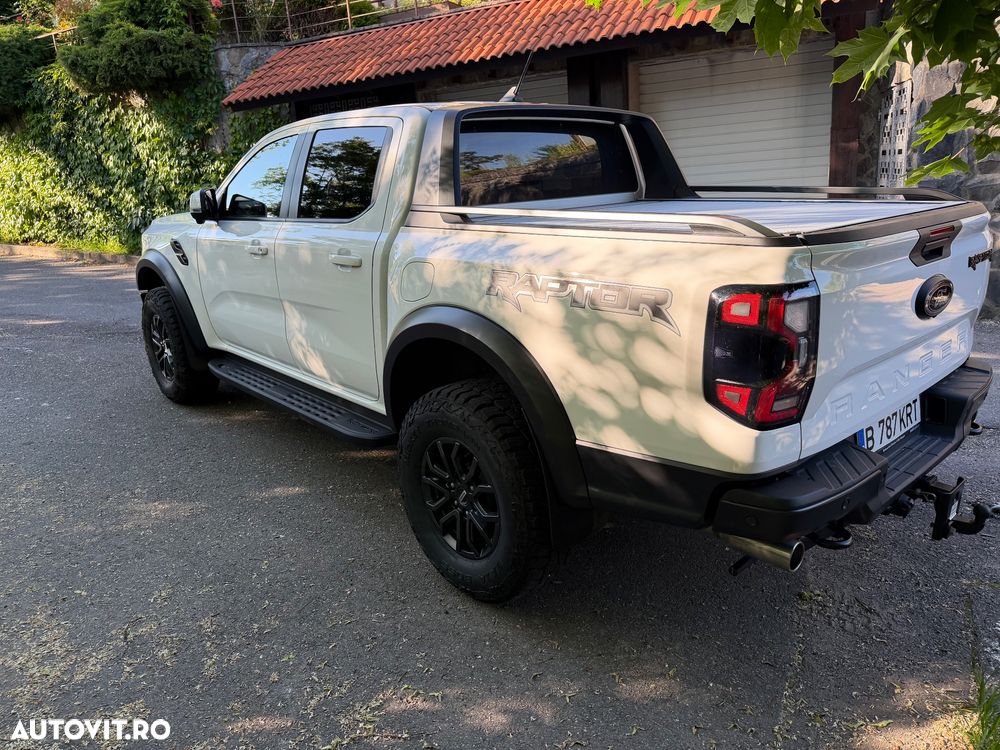 Ford Raptor - 13