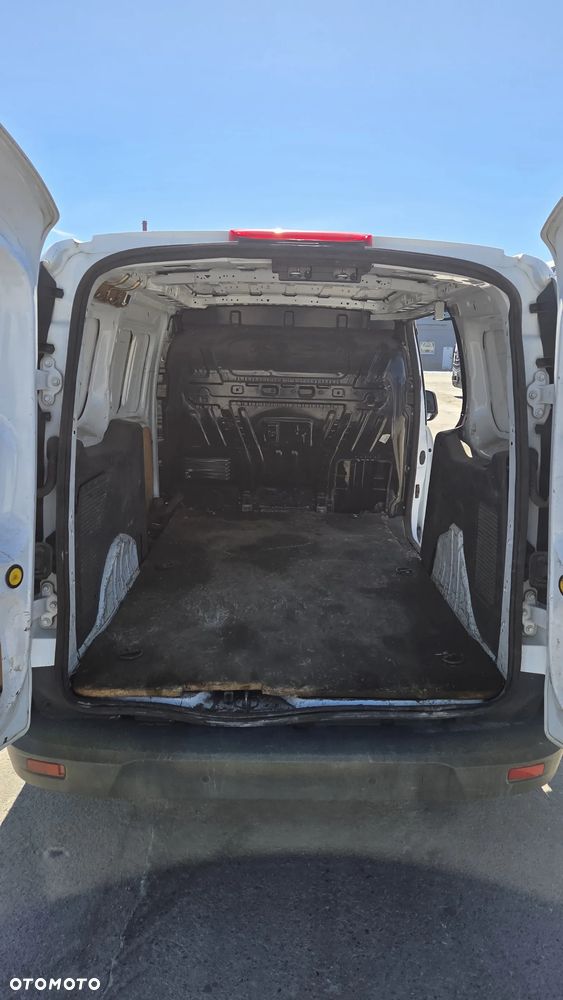 Ford Transit Connect - 9