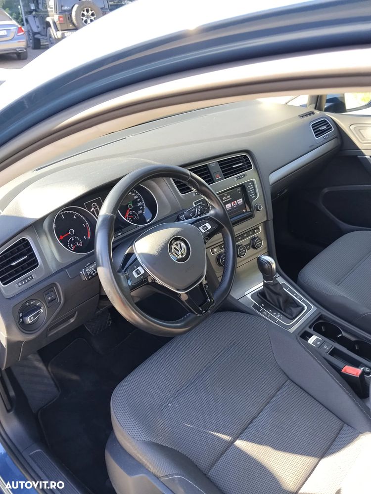 Volkswagen Golf - 7
