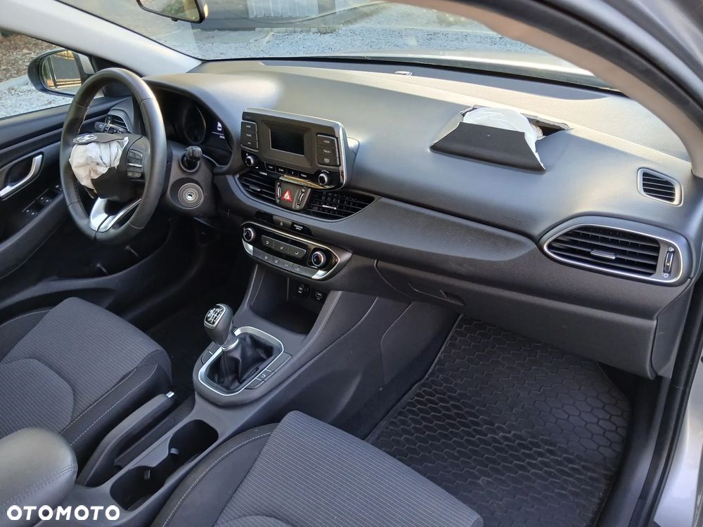 Hyundai i30 1.5 DPI Comfort - 22