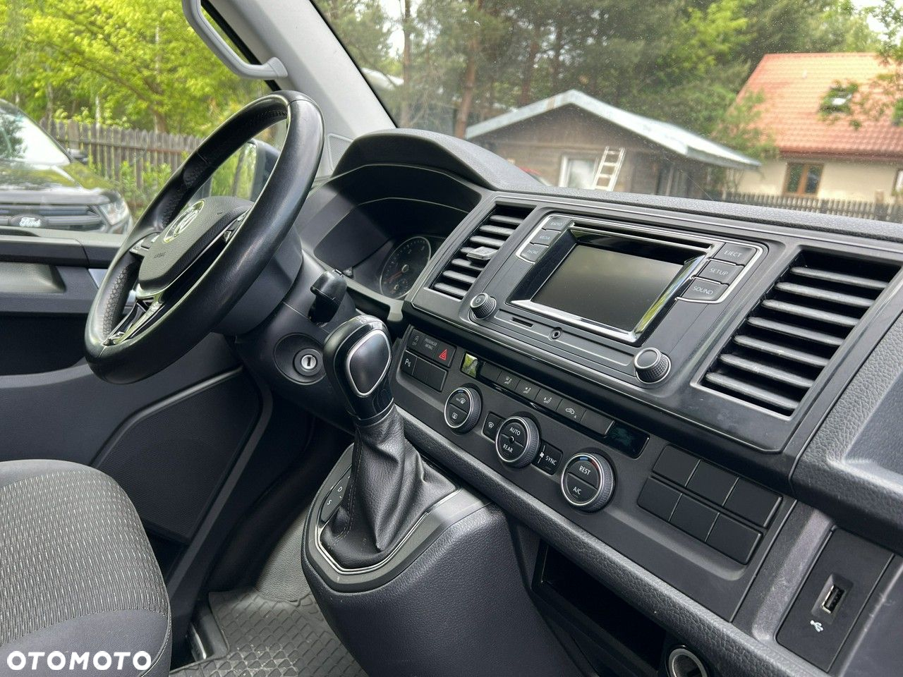 Volkswagen Caravelle 2.0 TDI L2 Highline DSG - 15