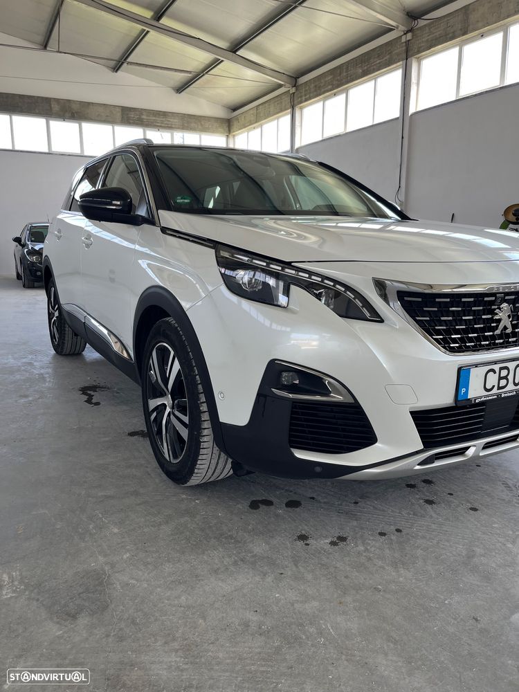 Peugeot 5008 PureTech 130 EAT8 Stop & Start Allure Pack - 4