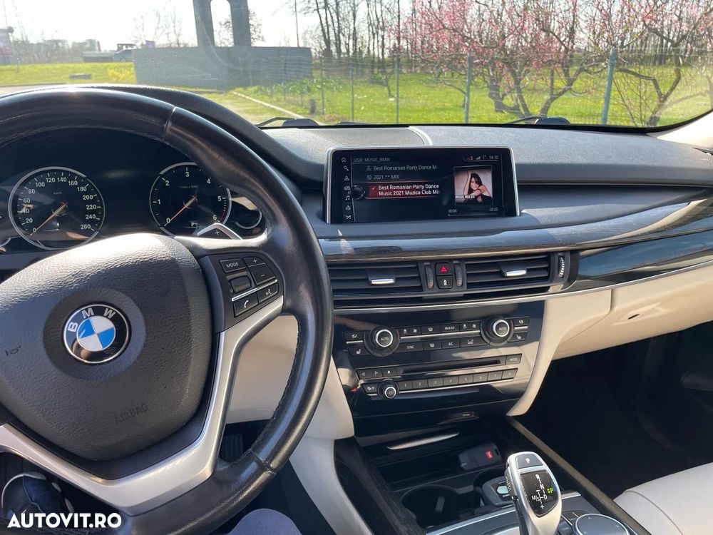 BMW X5 xDrive25d - 16