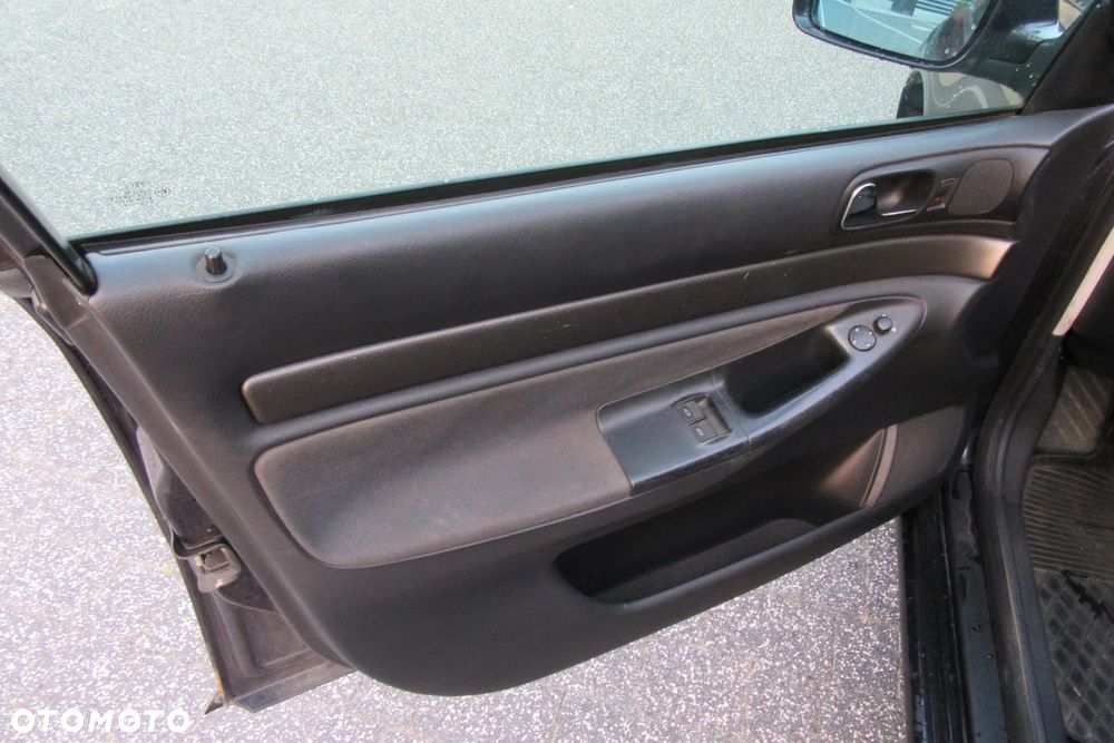 Audi A4 Avant - 9