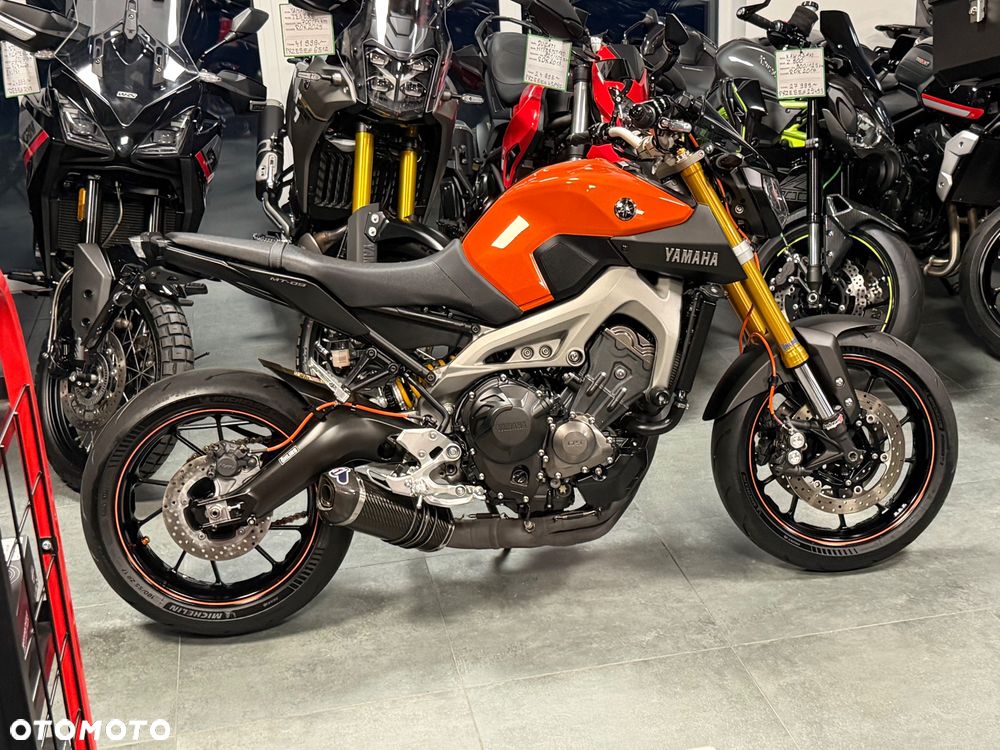 Yamaha MT - 4