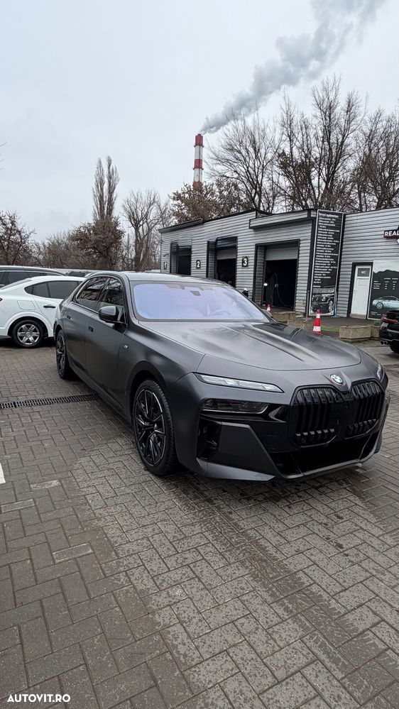 BMW Seria 7 - 1