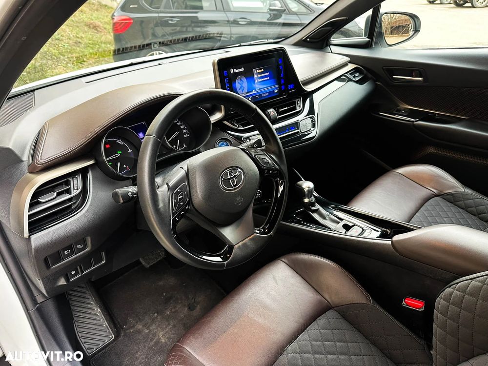 Toyota C-HR 1.8 HSD 122 CP 4x2 CVT Style - 8
