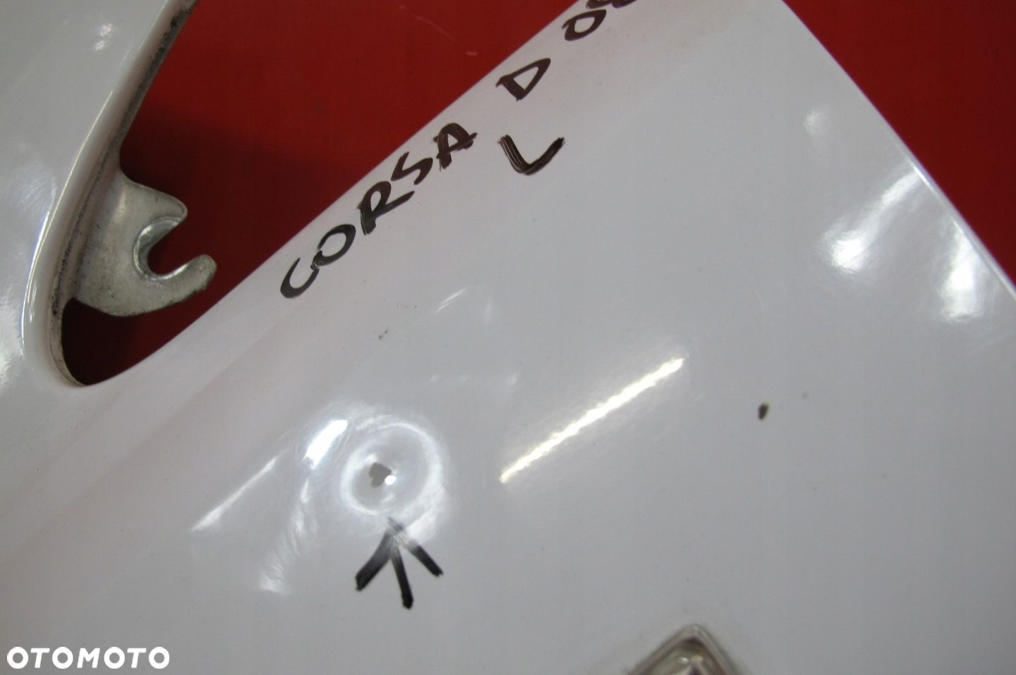 OPEL CORSA D S07 BIAŁY BŁOTNIK PRZÓD LEWY Z10U / Z474 - 5