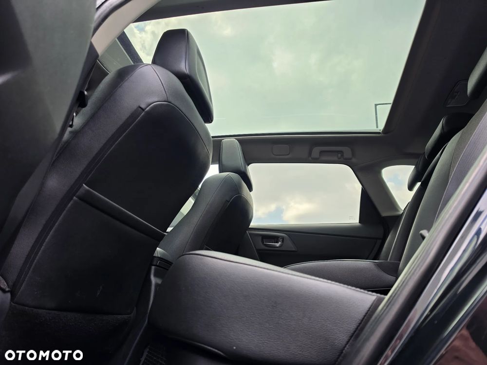 Toyota Auris - 4