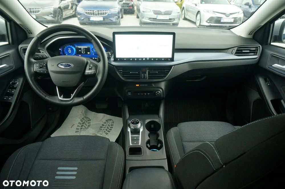 Ford Focus - 11