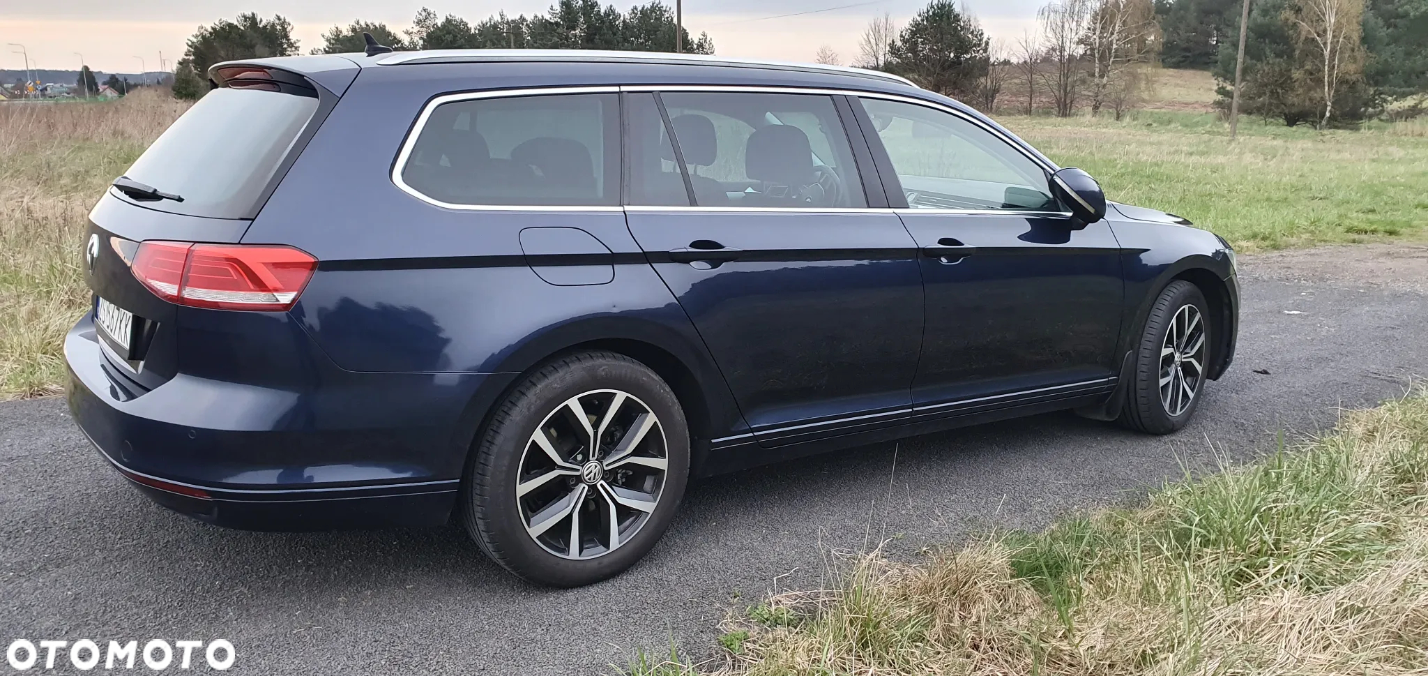 Volkswagen Passat 2.0 TDI BMT Comfortline DSG - 5