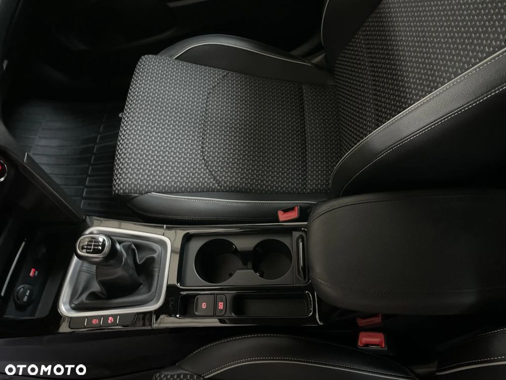Kia XCeed 1.6 T-GDI L - 25