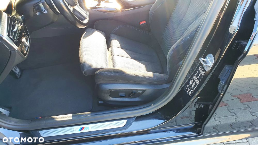 BMW Seria 5 520d xDrive M Sport sport - 8