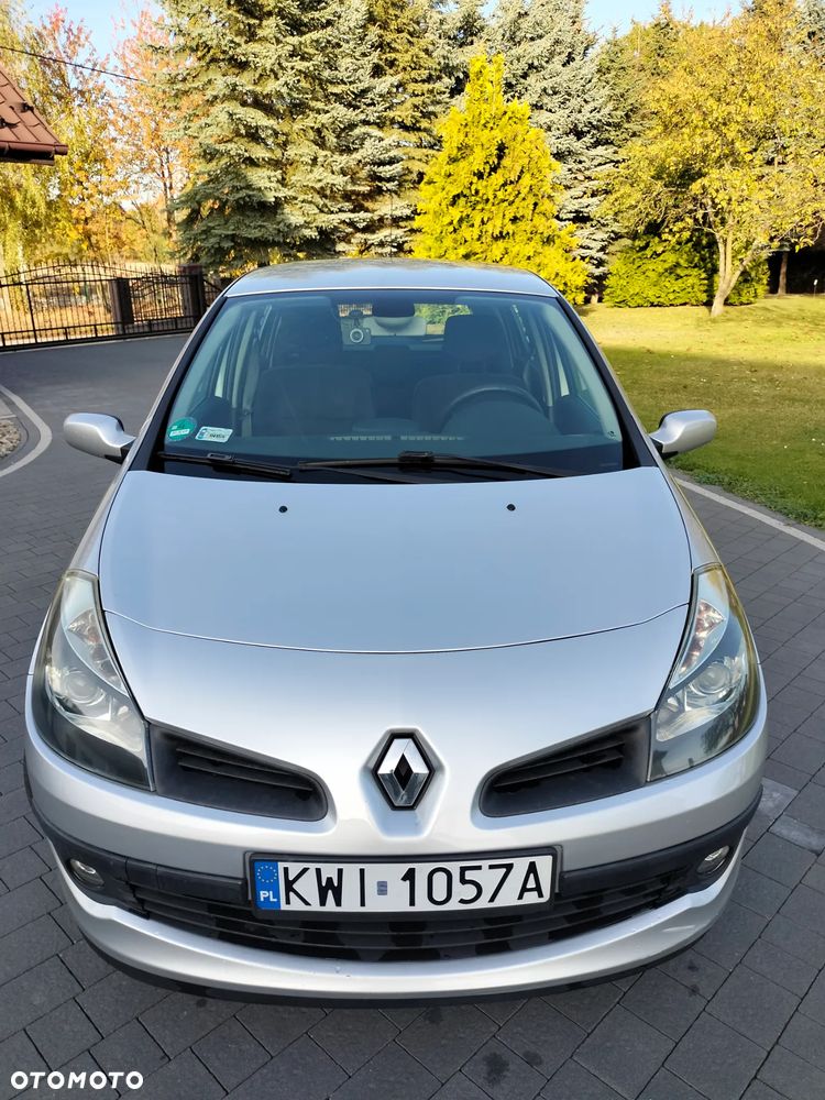 Renault Clio 2007 photo 3