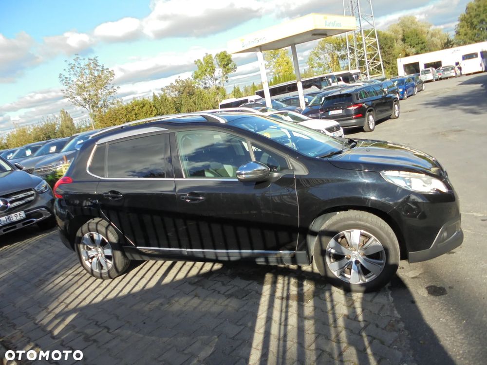Peugeot 2008 BlueHDi FAP 120 STOP & START Business-Line - 38