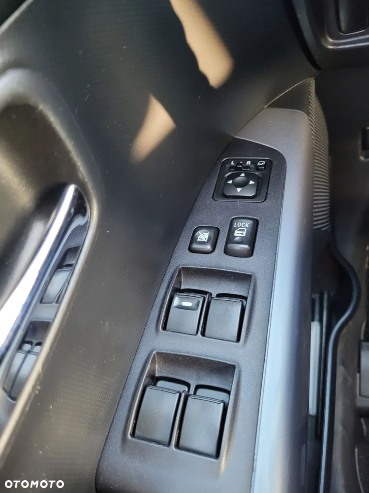 Peugeot 4007 2.2HDi Premium - 11