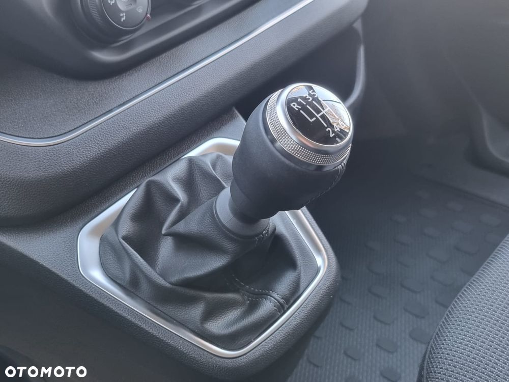 Renault Trafic Kombi 2.0 L2 Equilibre - 12