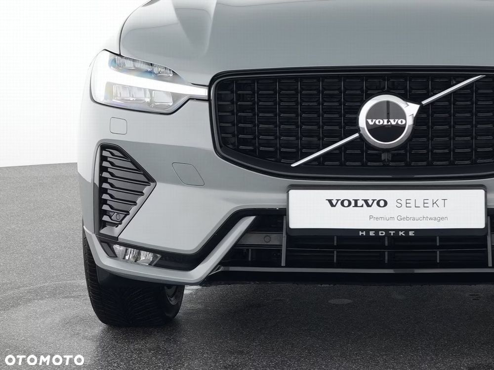 Volvo XC 60 B4 D AWD Plus Dark - 17