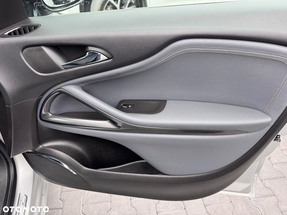 Opel Zafira 2.0 CDTI Cosmo EcoFLEX S&S - 13