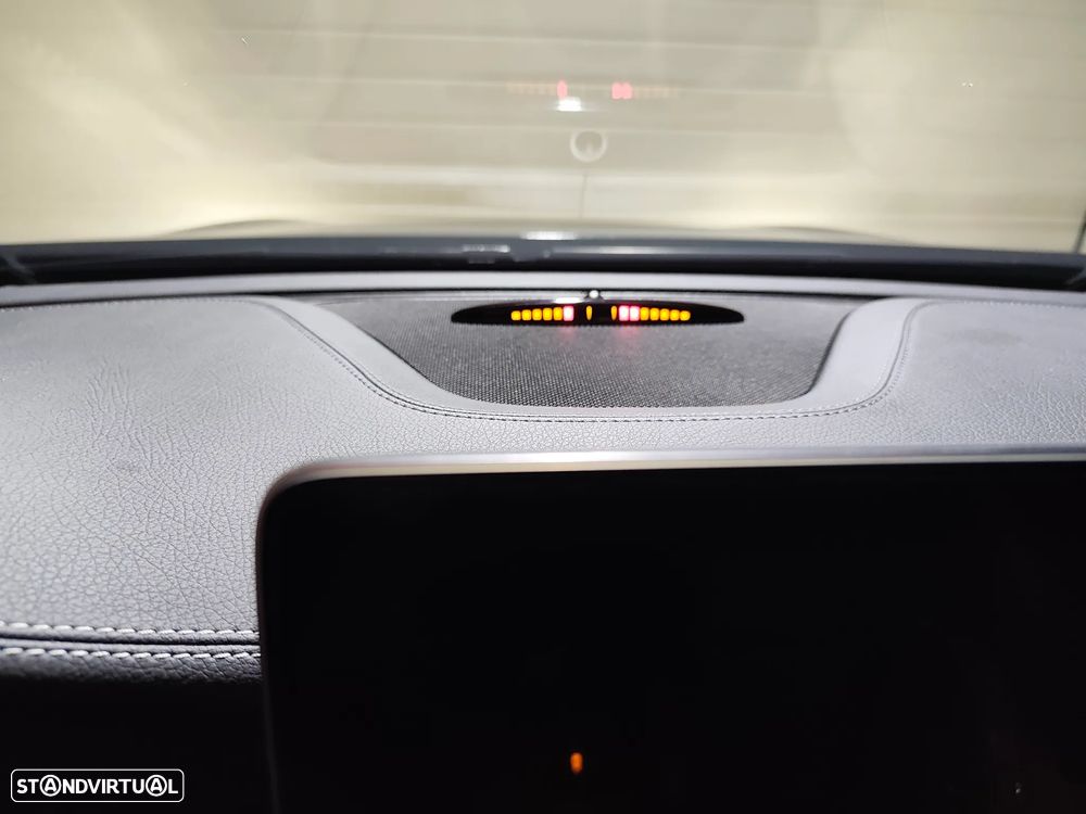 Mercedes-Benz GLA 220 d 7G-DCT AMG Line - 19