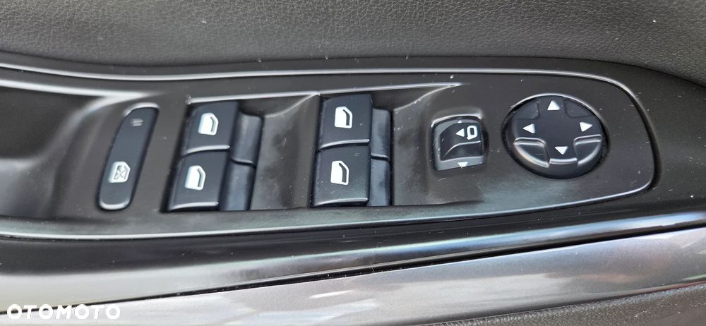 Opel Grandland X 1.2 Start/Stop Business INNOVATION - 28