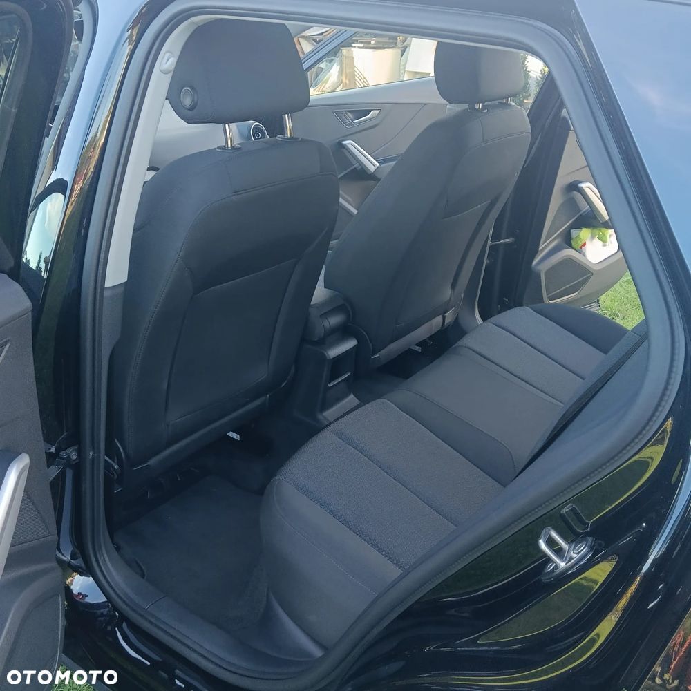Audi Q2 35 TFSI Advanced S tronic - 9